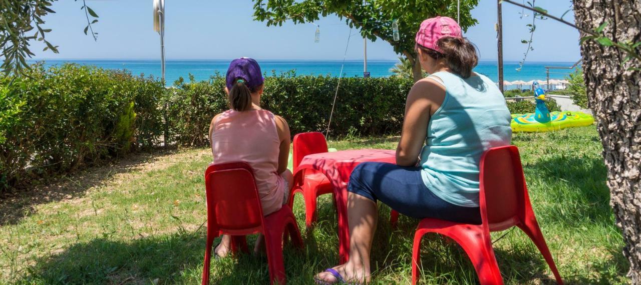 Studios Magda Paralia Vrachou Dış mekan fotoğraf