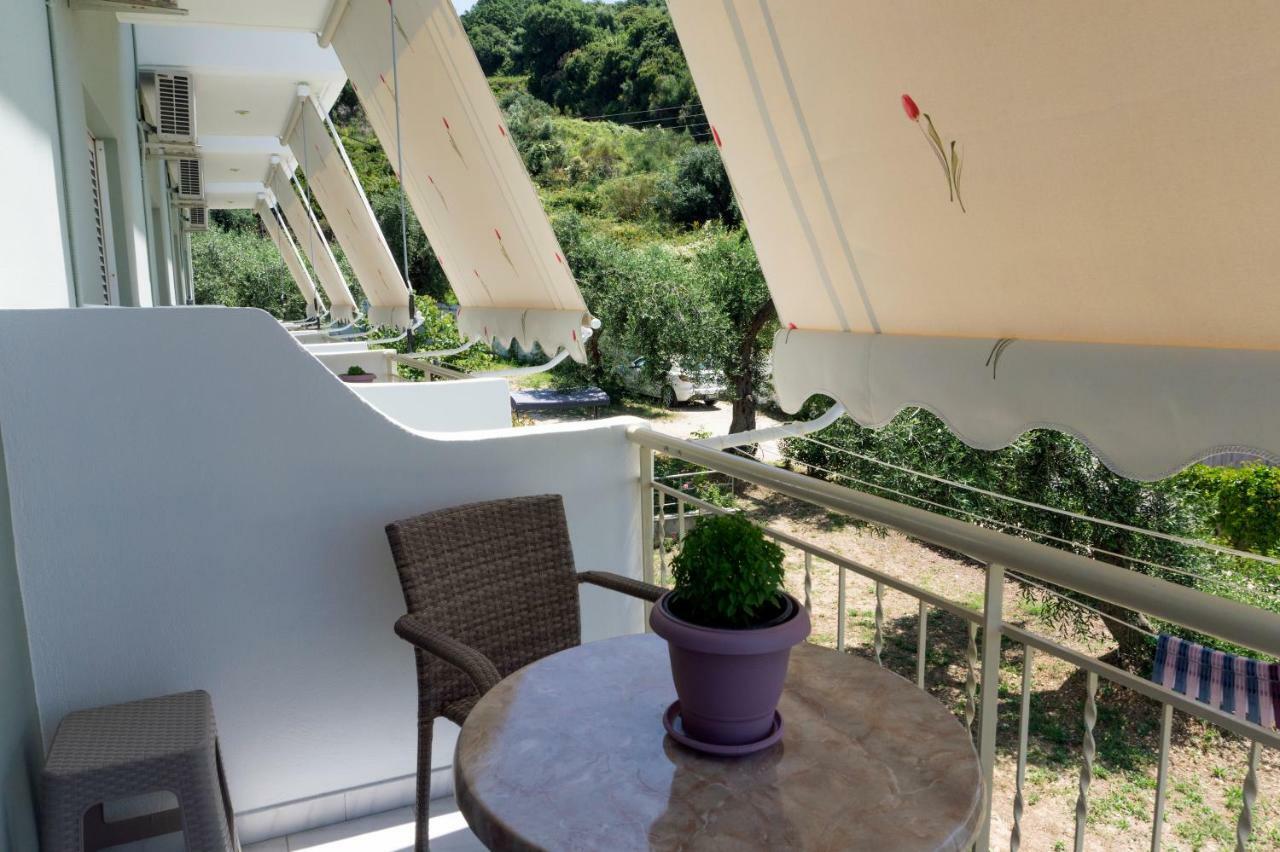 Studios Magda Paralia Vrachou Dış mekan fotoğraf